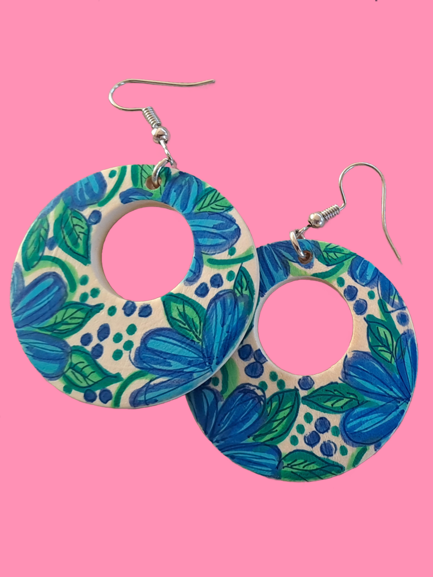 Petal Dreams – Floral Hoop